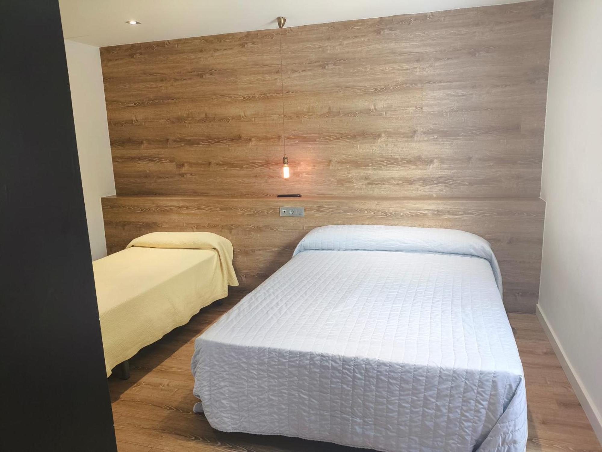 Hotel Alcazar 穆拉 外观 照片