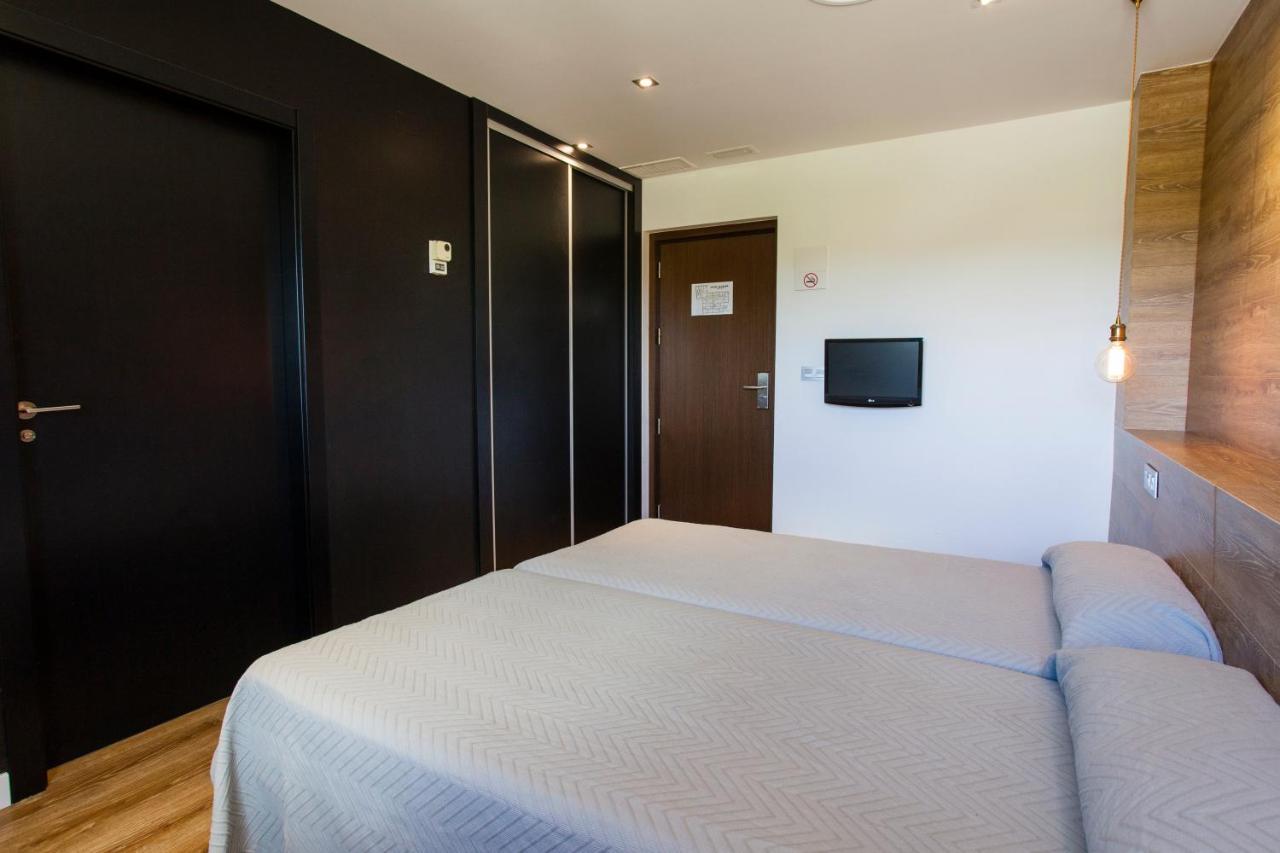Hotel Alcazar 穆拉 外观 照片